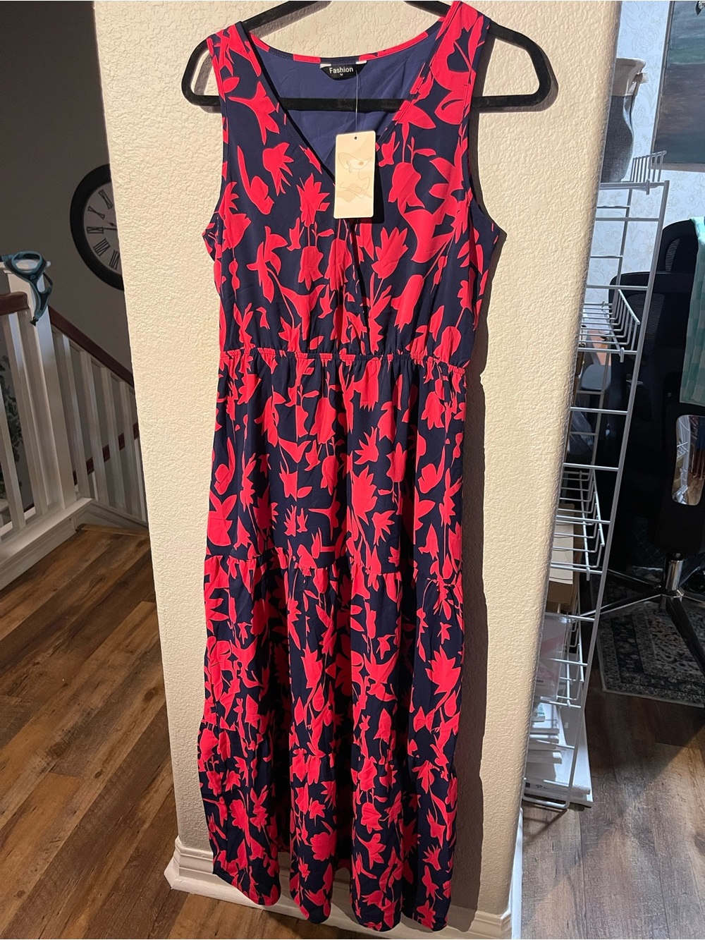 Navy and Pink Floral Sleeveless Maxi Dress MWT Sz M